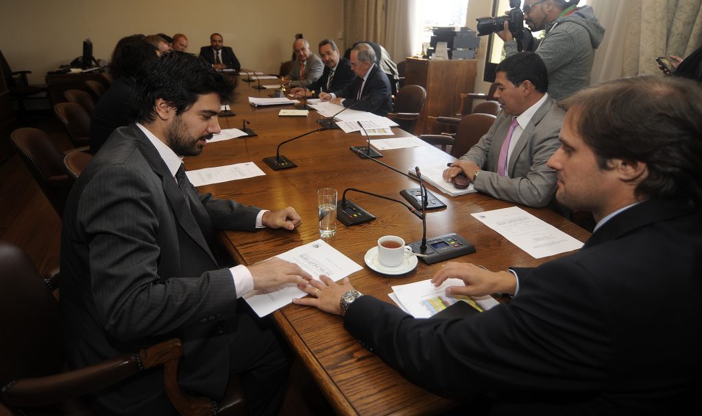 Bellolio a la Oposición por Palma Salamanca: “amparan a una persona que le cortó el dedo a la hija de un empresario por dinero”