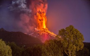 Alerta roja en Guatemala tras erupción del Volcán de Fuego