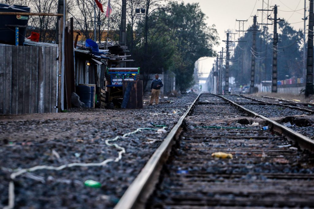 Gobierno defiende compra de trenes “diesel” para unir Temuco con Victoria