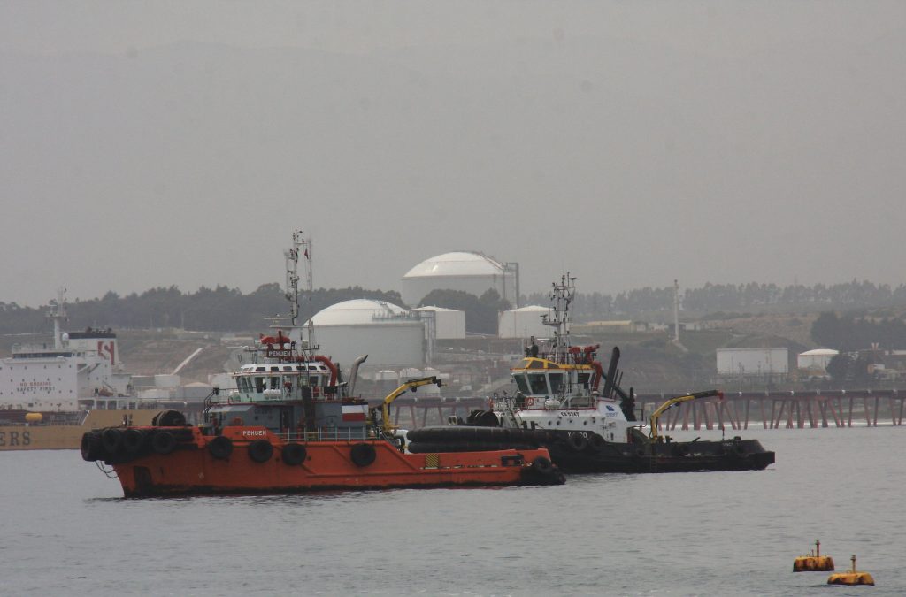 No descartan vinculación entre actividad en Quintero y olor a gas en Talcahuano