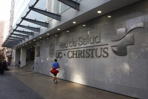 Hospital Clínico UC debe pagar $20 millones a paciente infectado con bacteria