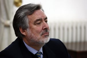 Senador Guillier pide renuncia del intendente Mayol por 