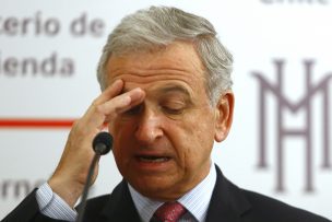 Larraín dice que Banco Estado podría competir por el 4% extra de cotización