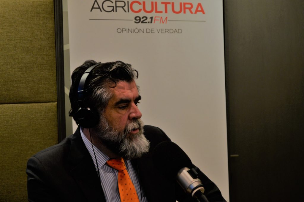 Subsecretario Ubilla aclara costo de expulsión a migrantes: “La discusión me parece insólita”