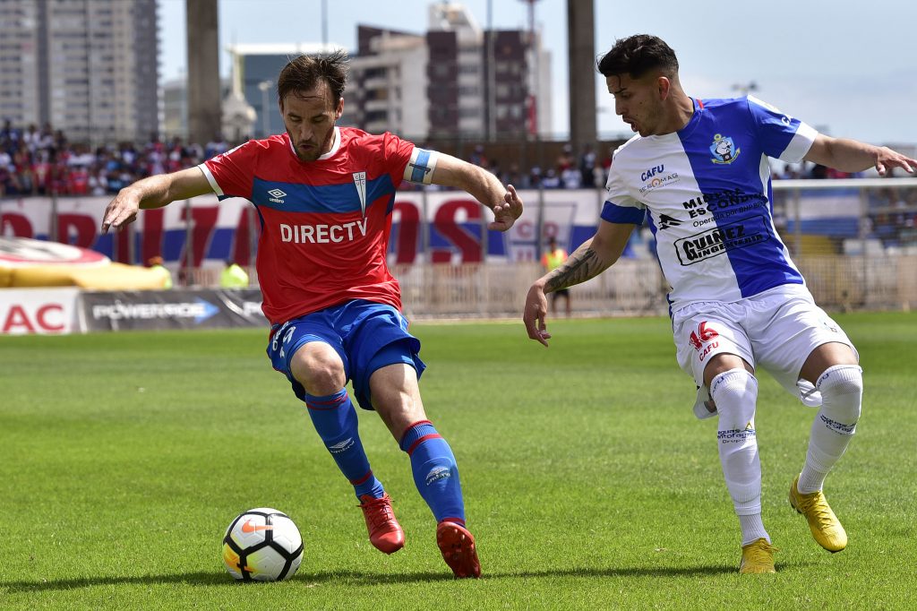 La UC empató con Antofagasta y la lucha por el título se mantiene ‘al rojo’