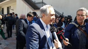 Senador Chahuán exige garantizar funcionamiento del Puerto de Valparaíso