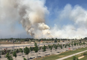 [Fotos y video] Así se ve el incendio de Cerrillos desde distintas zonas de Santiago