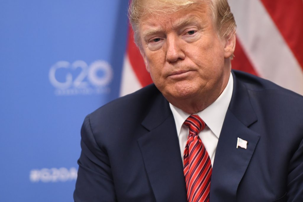 Trump da RT a curiosa tesis detrás de las protestas en Francia