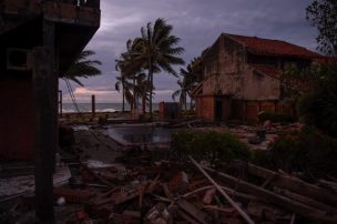 Último balance asegura que 426 personas murieron en el tsunami de Indonesia