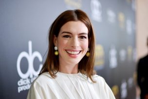 Anne Hathaway podría protagonizar la película de 