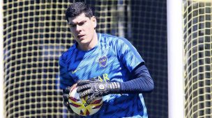 Carlos Lampe debe regresar a Huachipato sin jugar un minuto para Boca Juniors