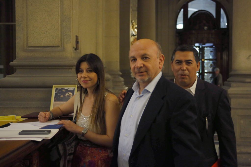 Bancada socialista califica de “vergüenza” aumento de casos de VIH en el país
