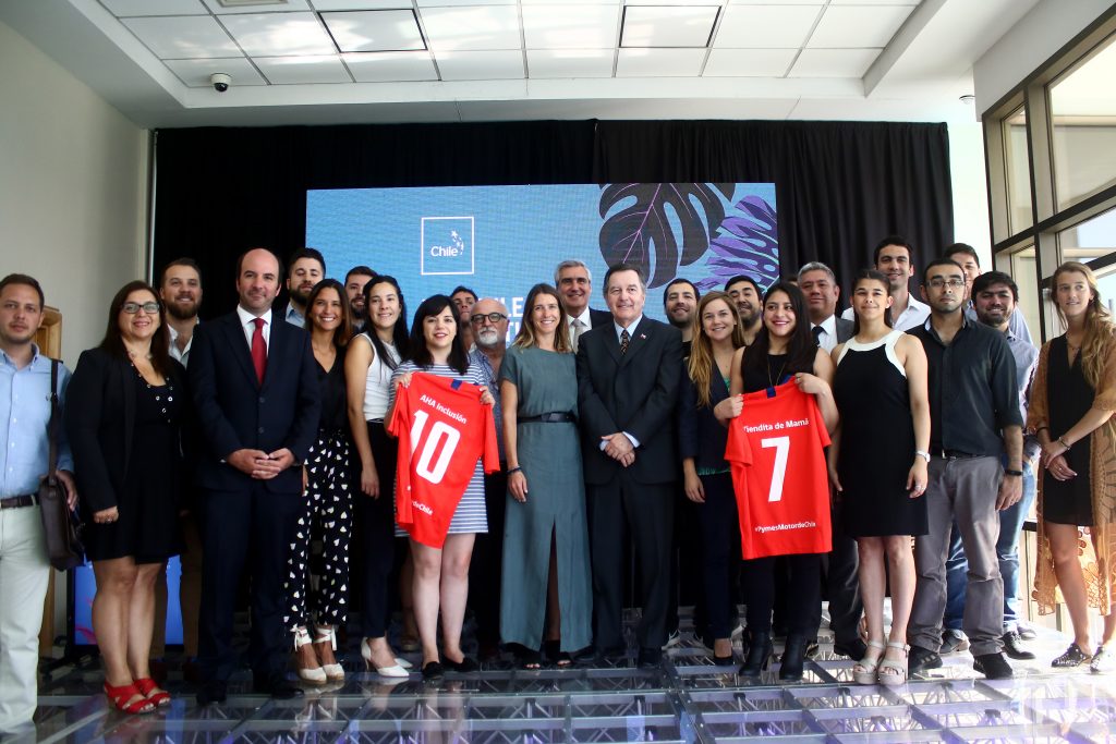 Canciller Ampuero inaugura en EE.UU. primera cumbre de innovadores chilenos