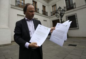 PS pide al Gobierno que se comprometa con la expulsión del cura John O’Reilly