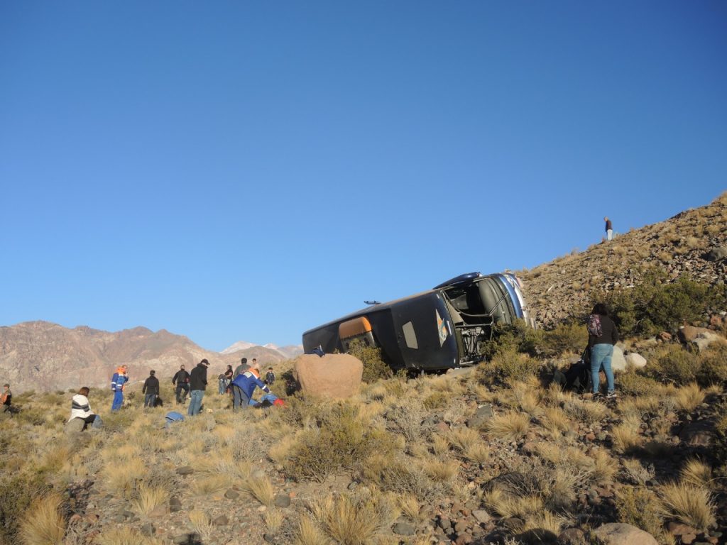 Chofer de bus accidentado en Mendoza será formalizado este lunes