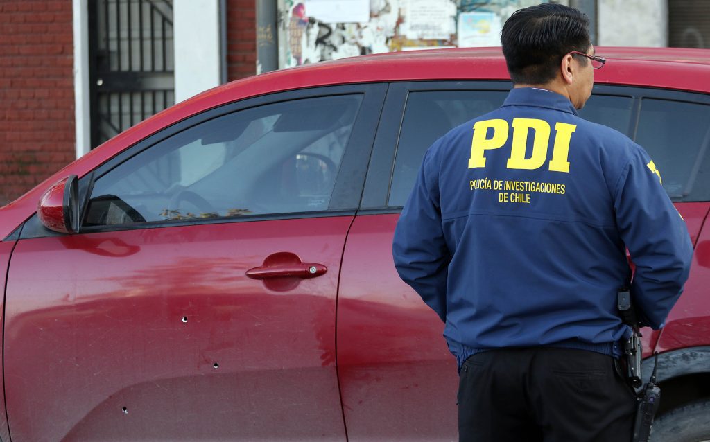 Niña de 12 años grave tras recibir impacto de bala loca en Viña del Mar