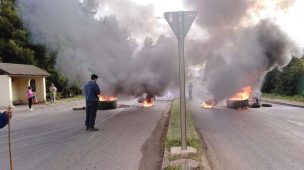 Caso Catrillanca: manifestantes cortan rutas en diversos puntos de La Araucanía