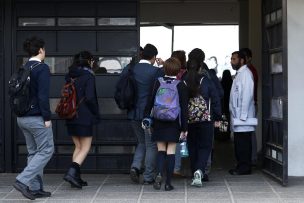 ACES llamó a huelga general tras manifestación en estación Plaza Egaña