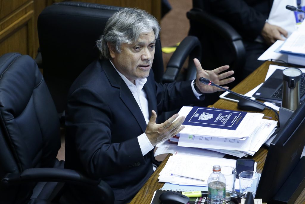 Senador Navarro apoyó a general Soto: “Fue el único que puso mano dura”