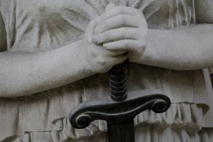 En prisión preventiva quedó ex encargada de cuentas de la UNAP por fraude