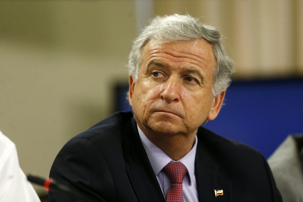 Ministro Larraín se reunió con Secretario del Tesoro de Estados Unidos