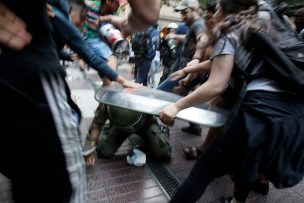 Siete personas detenidas tras la brutal agresión a Carabineros en manifestación por Camilo Catrillanca