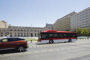 Buses eléctricos comenzaron su recorrido más largo por Santiago