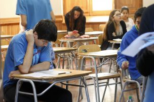 Solo un 44% de egresados este año tiene puntaje para postular a Pedagogía