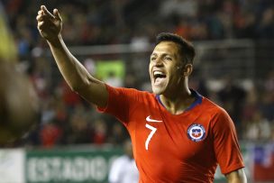 Manchester United dejaría ir a Alexis Sánchez para ir por Douglas Costa