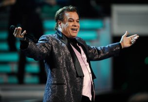 Fans de Juan Gabriel se quedan con las ganas: El Divo de Juárez 