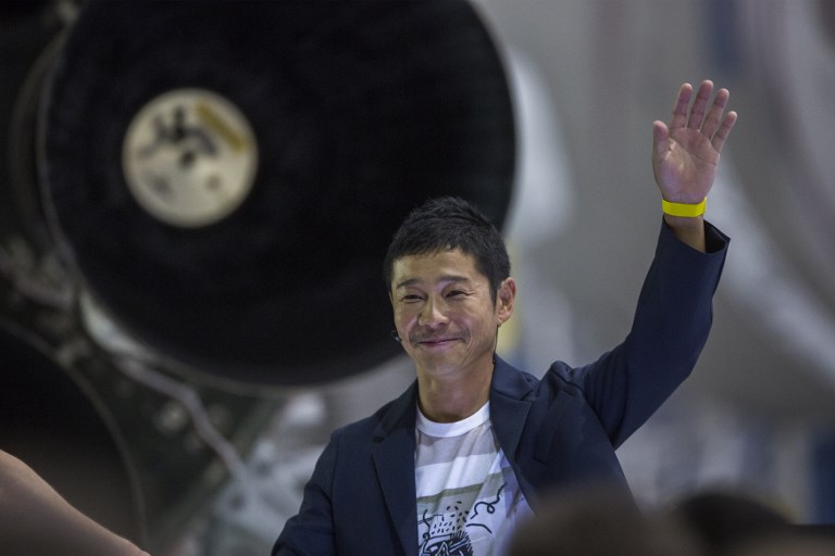 Un millonario japonés supera récord del tuit más compartido de la historia