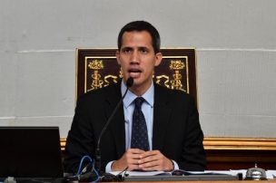 Venezuela: Guaidó nombra representantes diplomáticos en 10 países, incluido Chile