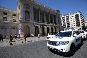 Robo de estacionamiento aledaño a Teatro Municipal fue de 29 millones de pesos