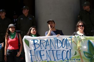 Familia de joven mapuche baleado por carabinero anuncia demanda contra el Estado