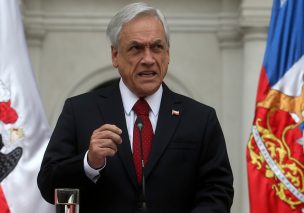 Presidente Piñera respalda al ministro Chadwick: 