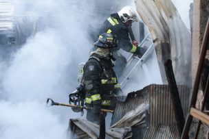 Casa terminó completamente destruida: Bomberos no alcanzó a llegar