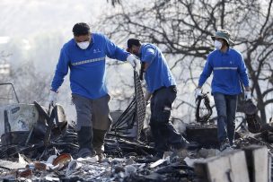 Llega ayuda desde Valparaíso a damnificados por incendio en Limache