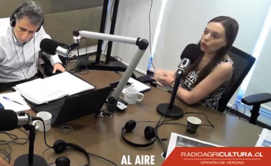 Camila Flores: “Los militantes de RD se fueron anticipadamente de vacaciones o son un partido fantasma”
