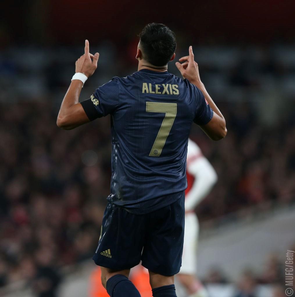 Manchester United ya tendría a su nuevo “7” en desmedro de Alexis Sánchez