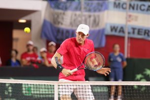 Nicolás Jarry fue eliminado en el dobles del Abierto de Australia