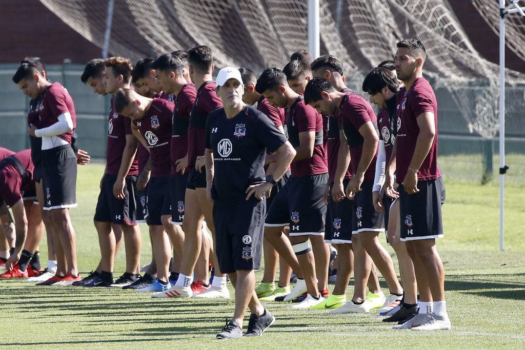 Mario Salas debutó con goleada en Colo Colo