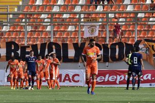 Cobreloa sorprende y vence a Universidad de Chile