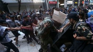 Presidente Piñera recibirá en La Moneda a carabineros agredidos en marcha