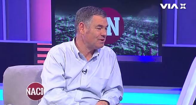 Senador Ossandón: “Gabriel Boric es parecido a esta niñita de RN, Camila Flores”