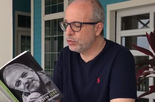 Alberto Plaza quiere que su libro esté en la “Librería Popular” de Daniel Jadue