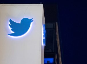 Los beneficios de Twitter crecen mientras caen sus usuarios