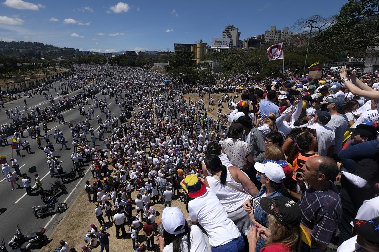 “Nos acribillaron”: El lamento de manifestantes heridos en Venezuela