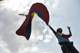 Manifestantes en la frontera piden a Guaidó 