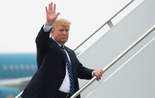 Trump regresa a Estados Unidos tras fracaso en la cumbre con Kim Jong Un