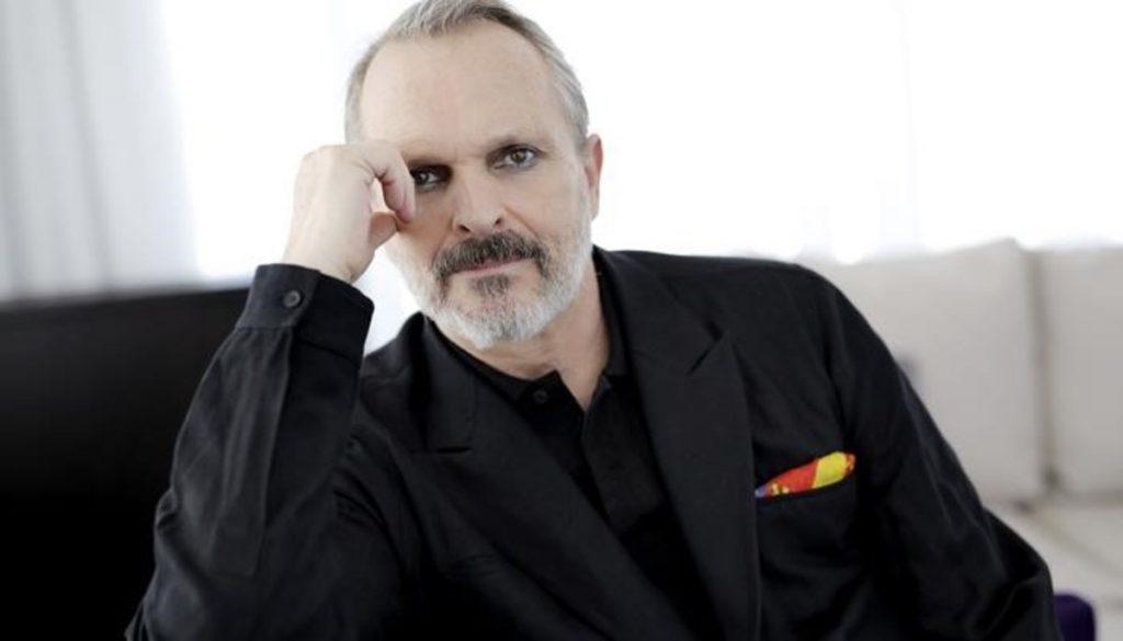 “¡Mueve tus nalgas!”: Miguel Bosé interpeló duramente a Bachelet y exigió su visita a Venezuela
